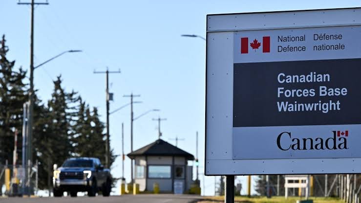 Four Canadian soldiers killed as grass fire tears through Alberta training base