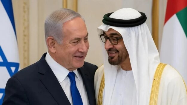 Benjamin Netanyahu meets UAE President Sheikh Mohamed bin Zayed Al Nahyan in Abu Dhabi during a reported September 27 meeting.